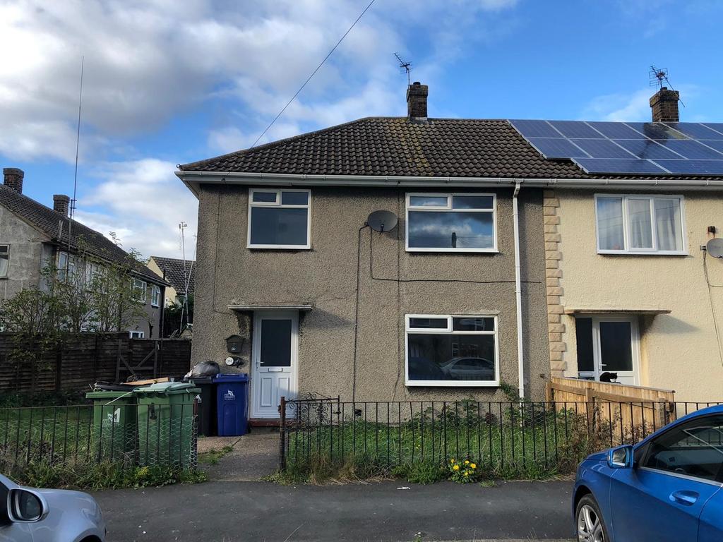 Sackville Close, Immingham DN40 3 bed semidetached house to rent £700 pcm (£162 pw)