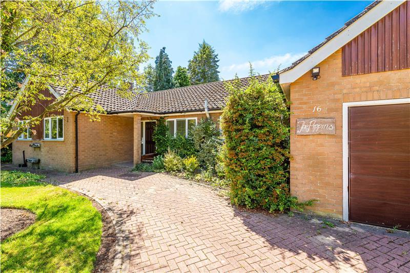16 Dunholme Road, Scothern, Lincoln, Lincolnshire, LN2 2UD 4 bed house £375,000