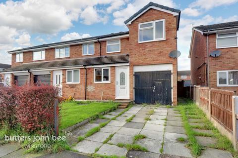 3 bedroom end of terrace house for sale - Hill Top Avenue, Winsford