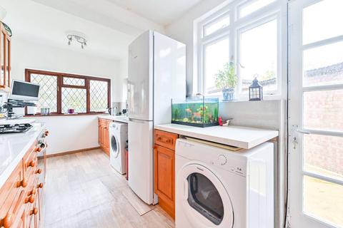 12 East Court, Wembley, HA0 3QJ