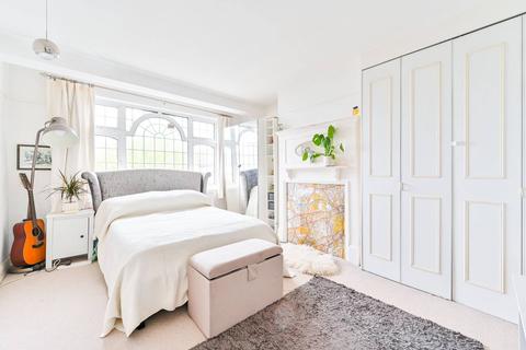 12 East Court, Wembley, HA0 3QJ