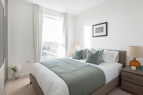 2 bedroom apartment for sale, Lismore Boulevard, London