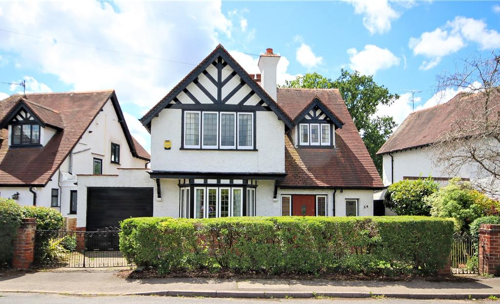 Belmont Crescent, Maidenhead 3 bed detached house £750,000