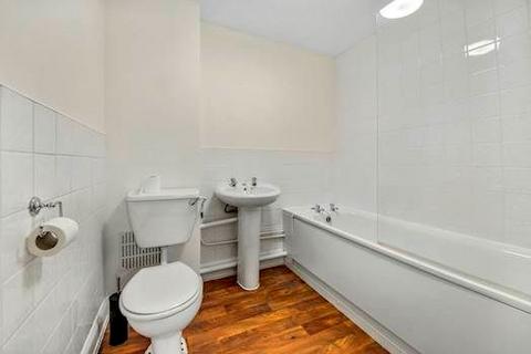 1 bedroom flat to rent, Urquhart Court,  Park Road, Beckenham