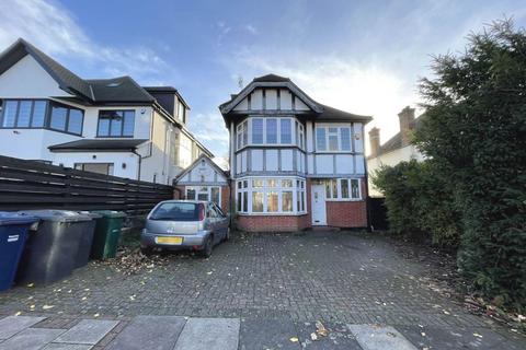 5 bedroom detached house for sale, Edgeworth Avenue, London