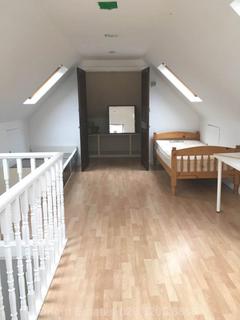 20 Edgeworth Avenue, London, NW4 4EY