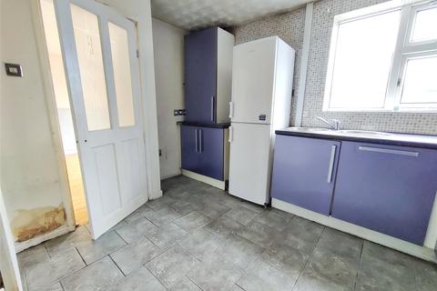 3 bedroom semi-detached house for sale - Limeside Road, Oldham, Greater Manchester, OL8