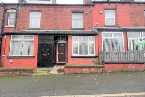 4 bedroom terraced house to rent - Ecclesburn Road, Leeds, West Yorkshire, LS9