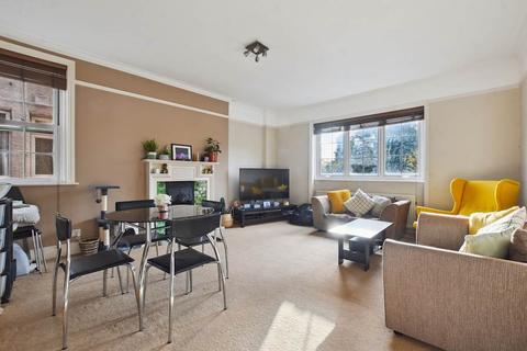 3 bedroom flat for sale - Brondesbury Park,  London, NW2