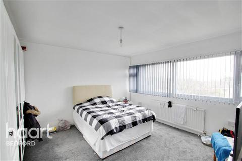 4 bedroom terraced house to rent - Fearnley Crescent