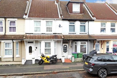 14 Gladstone Road, Folkestone, CT19 5NQ