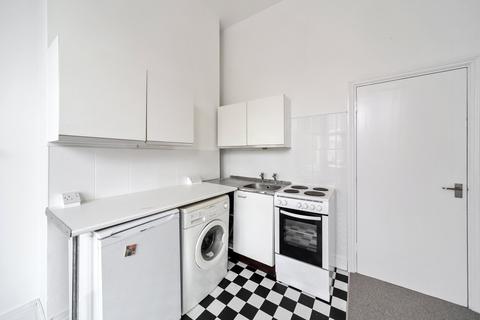 1 bedroom flat to rent - Northwood Road, London