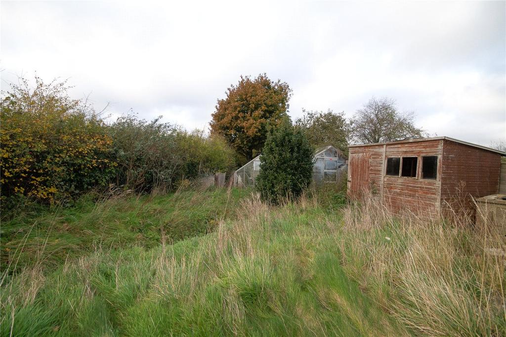 Ockley Lane, Hassocks 2 bed semidetached house £300,000
