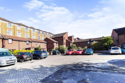 50, Trinity Court Fish Street, Hull, HU1 2NB
