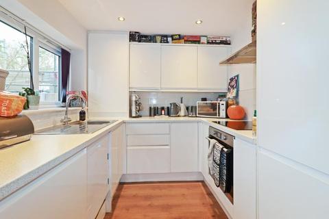 3 bedroom end of terrace house for sale - Bridle Mews, Ramsgate, Kent, CT12 5FR