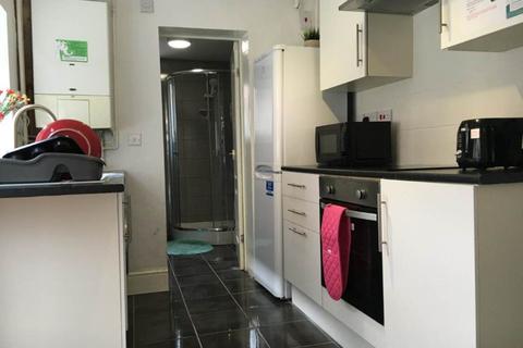 3 bedroom house to rent - Alcombe Road, Northhampton,