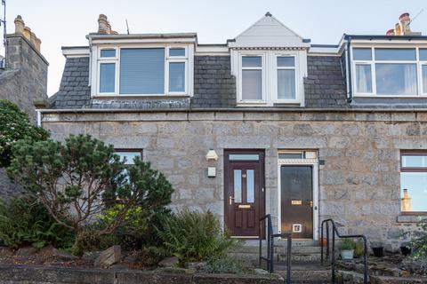 48 Gladstone Place, Woodside, Aberdeen, AB24 2RU