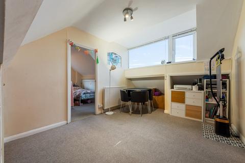2 bedroom apartment for sale - Grosvenor Road, Muswell Hill, N10