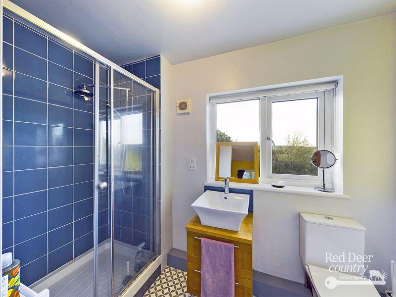 Annex Ensuite