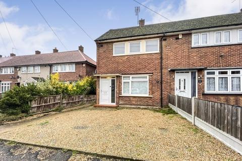 16 Cullen Square, South Ockendon, RM15 6AB