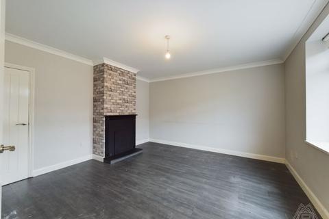 16 Cullen Square, South Ockendon, RM15 6AB