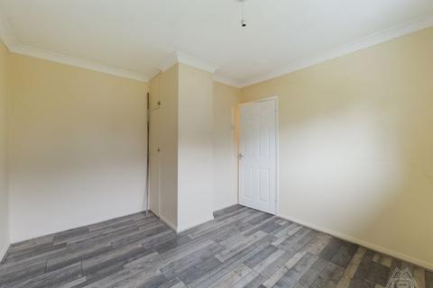 16 Cullen Square, South Ockendon, RM15 6AB