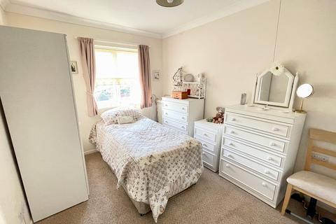1 bedroom flat for sale - Station Road, East Preston