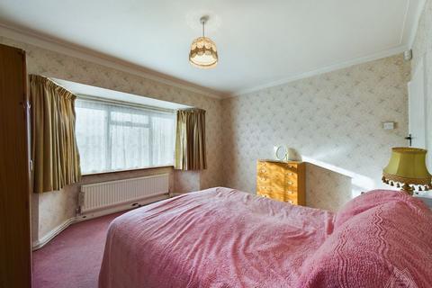 3 Garth Road, South Ockendon, RM15 6QU