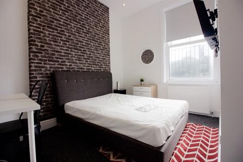 6 bedroom apartment to rent - Broad Street, Salford