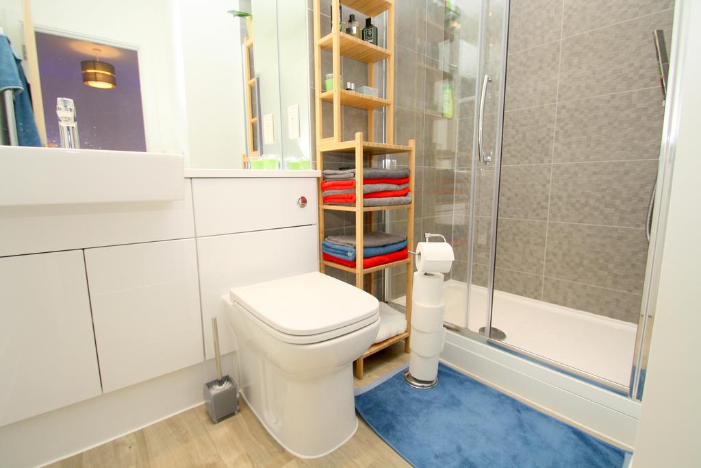 En-suite Shower Room