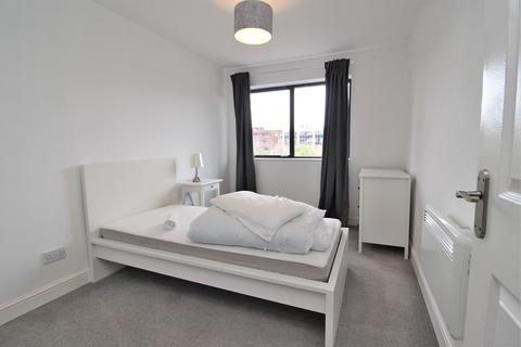 2 bedroom apartment for sale - South Fifth Street, Milton Keynes, MK9