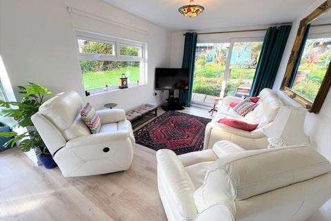 3 bedroom detached bungalow for sale - SUTCLIFFE AVENUE, SOUTHILL, WEYMOUTH