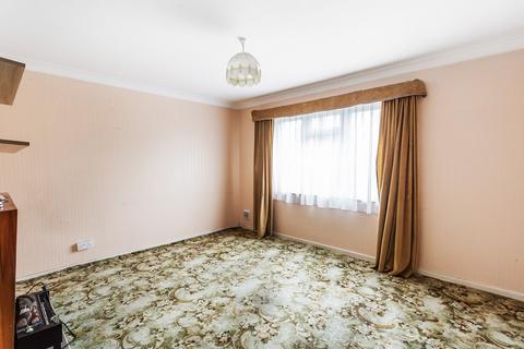 63 Chestnut Copse, Oxted, RH8 0JJ