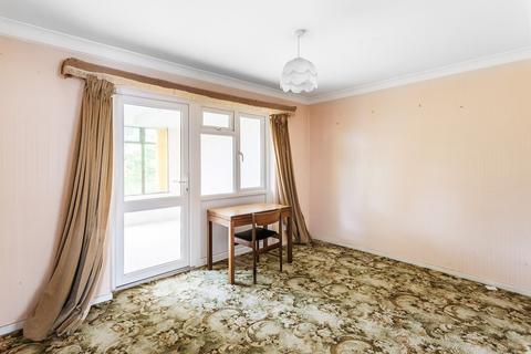 63 Chestnut Copse, Oxted, RH8 0JJ