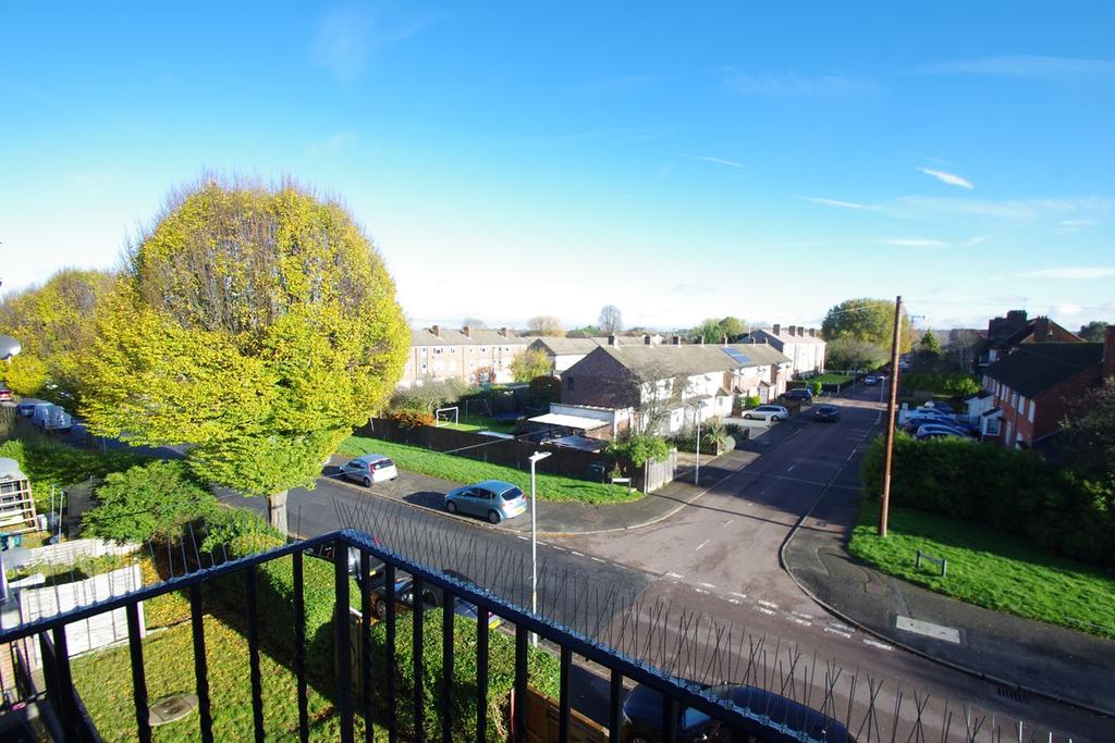 Lindrick House, Ainsdale Road, SOUTH... 1 bed flat £950 pcm (£219 pw)