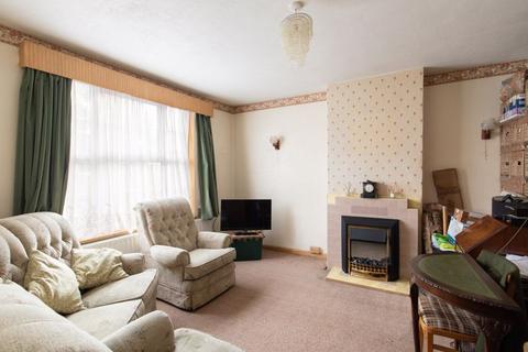 155 Elmstead Lane, Chislehurst, BR7 5EW