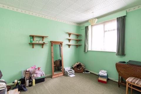 155 Elmstead Lane, Chislehurst, BR7 5EW