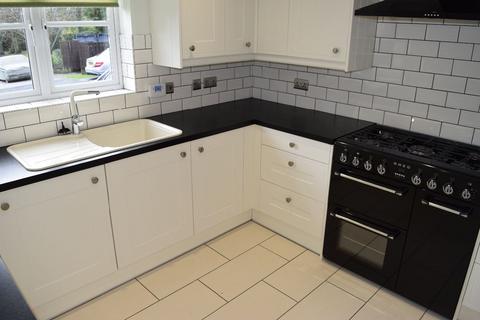 3 bedroom apartment to rent, Cavendish Court, Oakhill Close, Birmingham, B17 8DE