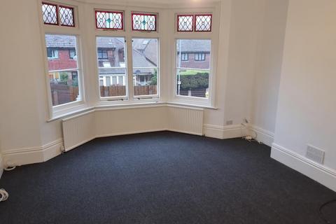 5 bedroom terraced house to rent, Folkestone Road, Dover
