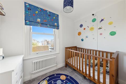 26 Agraria Road, Guildford, GU2 4LF