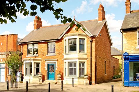 6 bedroom detached house for sale - High Street, Higham Ferrers, Rushden, Northamptonshire, NN10