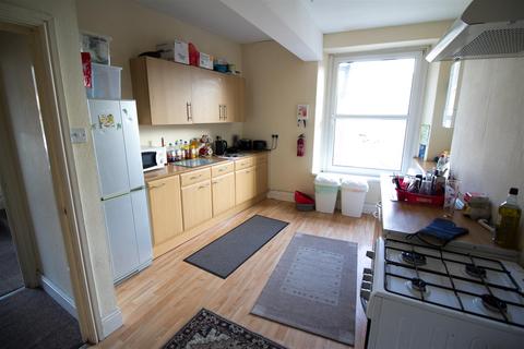 4 bedroom flat to rent - Woodville Road, Cathays, Cardiff