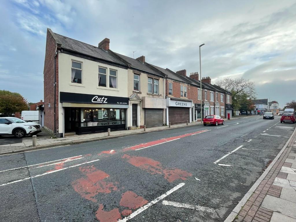 Boldon Lane, South Shields Retail property (high street) £583 pcm (£
