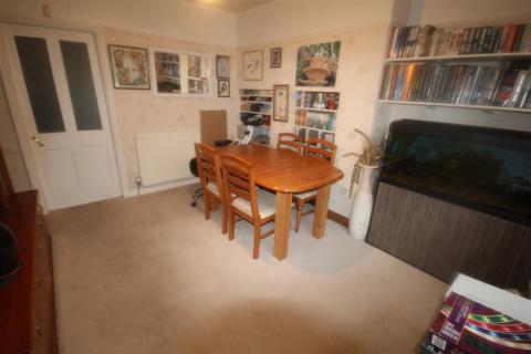 7 Beech Mount, Colwyn Bay, LL29 7UE