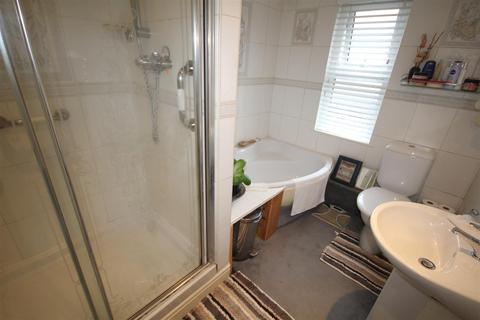 7 Beech Mount, Colwyn Bay, LL29 7UE