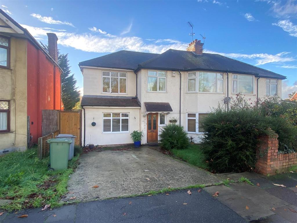 145 bridgewater road.jpg