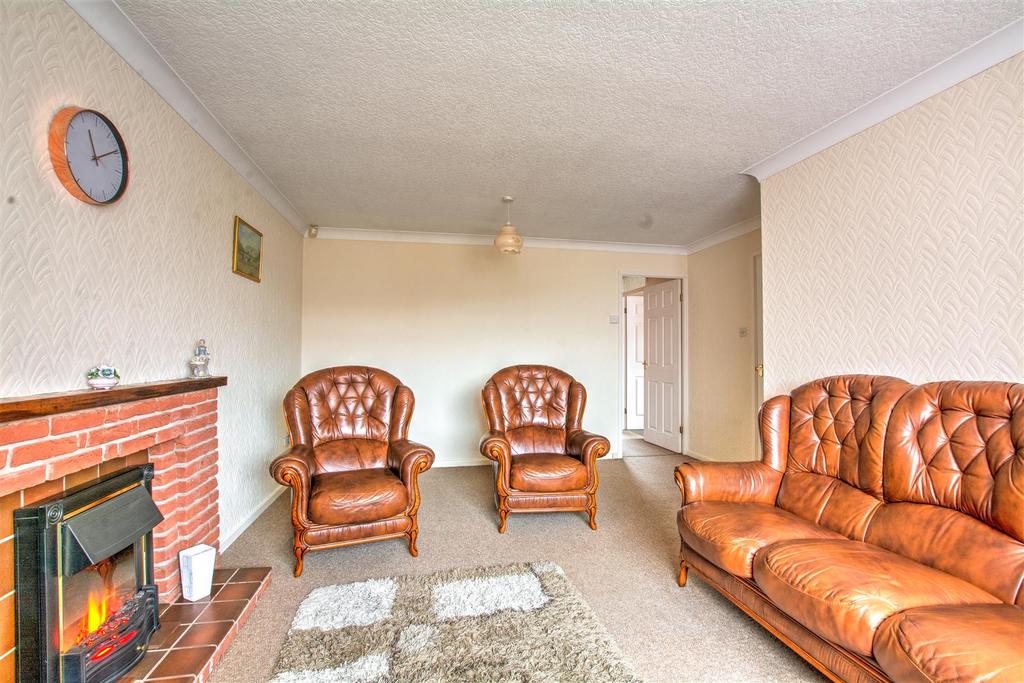 Lounge/Sitting Room