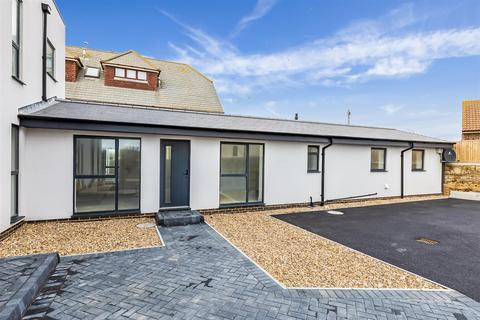 2 bedroom semi-detached bungalow for sale - Marine Parade, Seaford