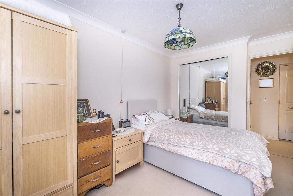 18-greenwood-court-006.jpg