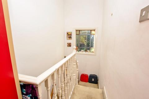 2 bedroom house for sale - Beverley Road, East Ham, E6 3LH